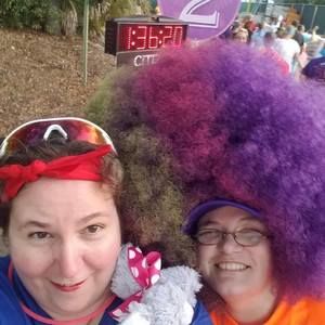 Meet your Posher, Leanna